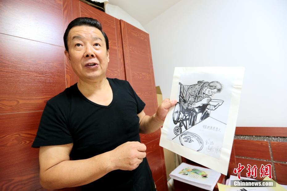 生成200條英文新聞句子，不需要生成文檔別分類，不要標點