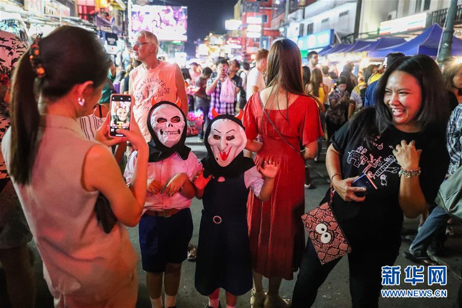 Local businesses are struggling to recover from the impact of a recent lockdown imposed to control the spread of a virus.