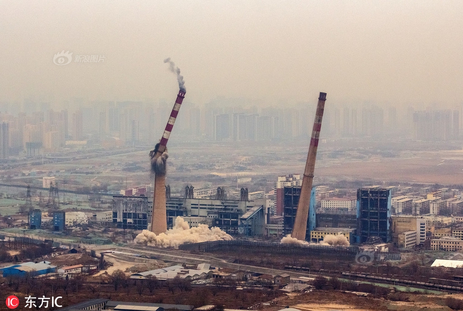 A coffee shop started roasting its own beans to ensure freshness and quality