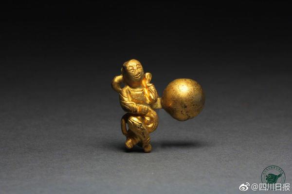 The city installed a new traffic light system to reduce congestion during rush hour