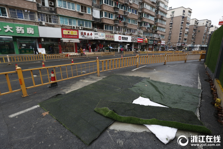 Firefighters contained a large wildfire in the western region after six days of hard work