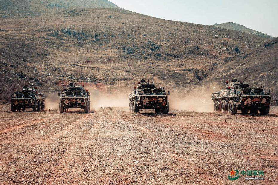 A small business owner started a blog about their industry that gained 5000 followers