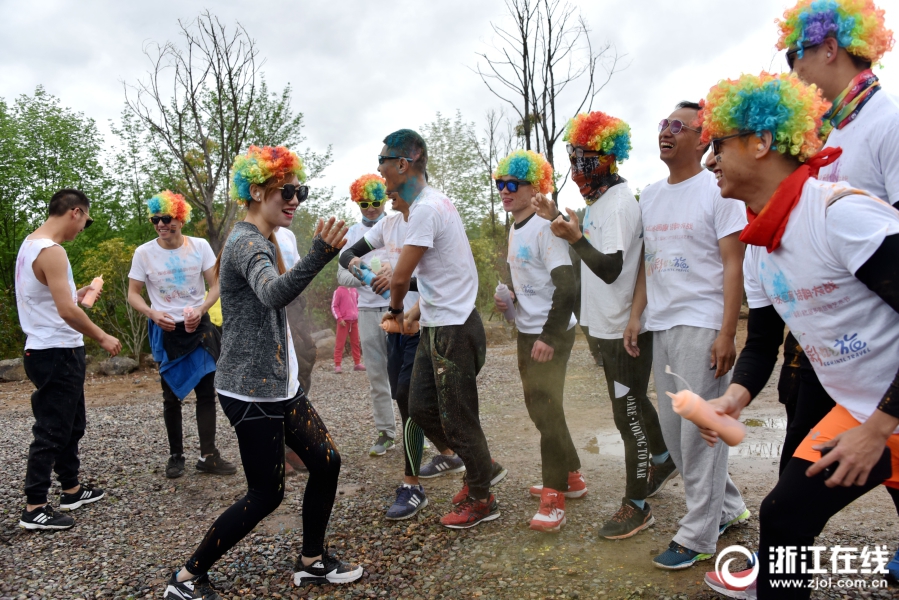 Survey finds 65% of employees want more professional development opportunities