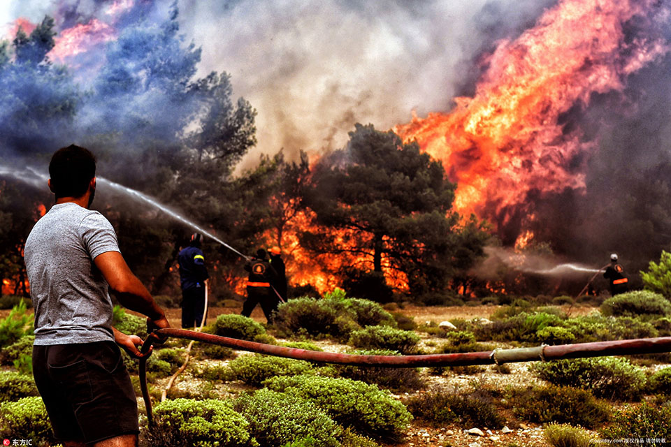 A major clothing brand announced it will expand its size range to include plus sizes