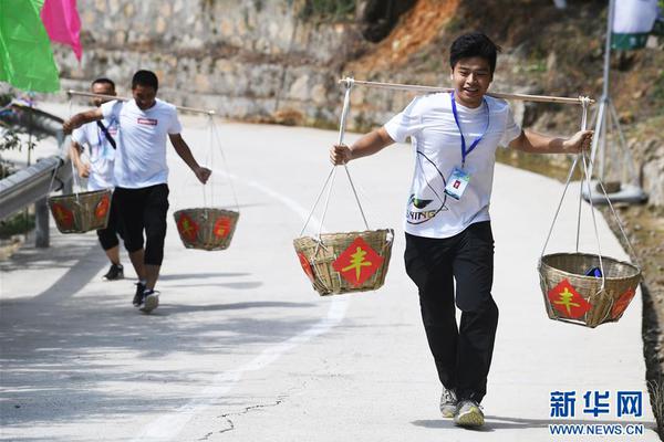 Students participated in a clean-up campaign along the river