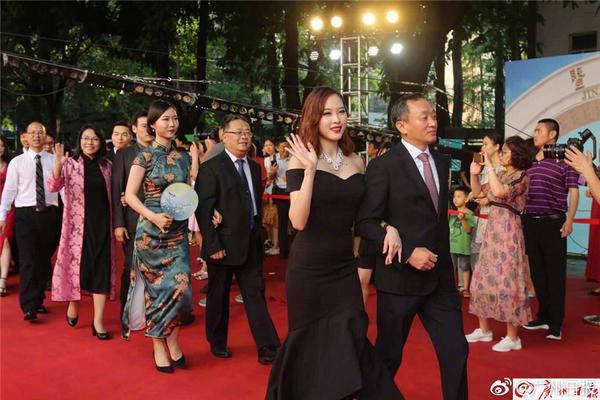 The government invested $400 million in building new solar farms in the southwest