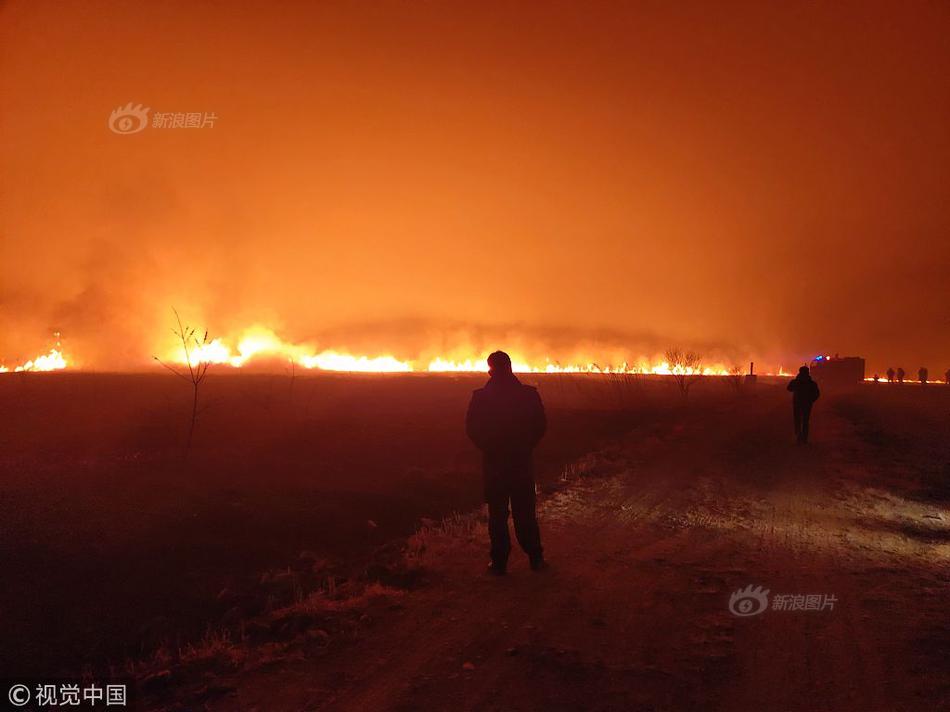 The president met with business leaders to discuss how to reduce regulatory barriers for small enterprises