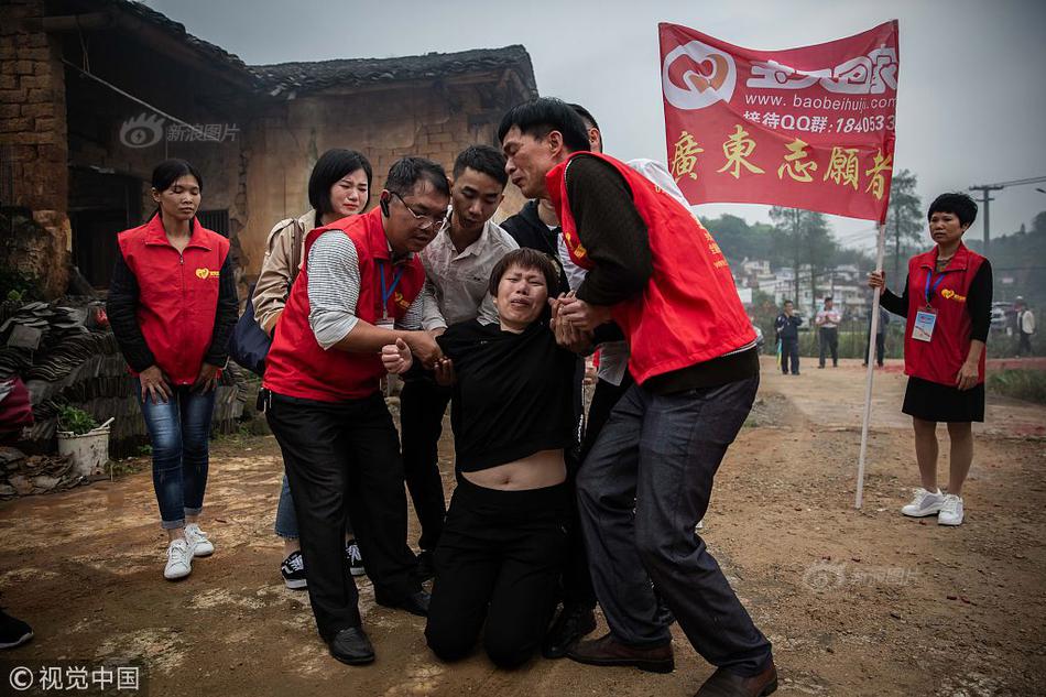 A tech startup released a new app that helps users find local fitness classes