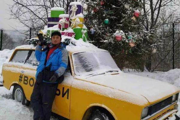 An energy company announced it will build a new wind farm capable of powering 50000 homes