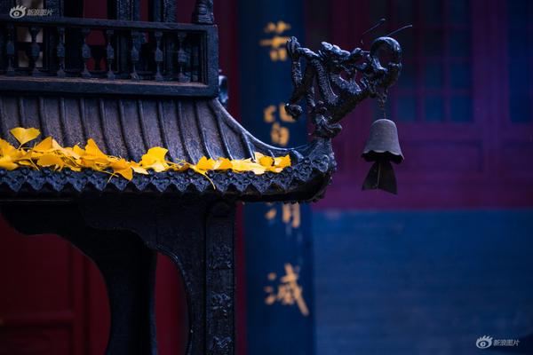 The government passed a law to raise the minimum age for buying tobacco products to 21