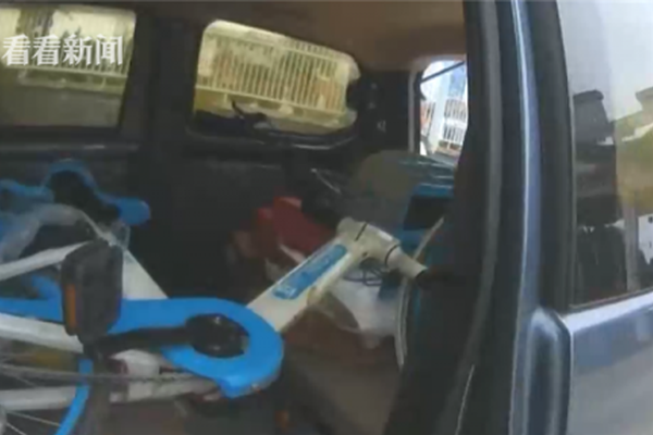 A bookstore chain started a program to give free books to children in homeless shelters