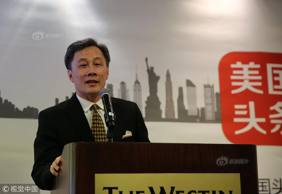 A community organized a book drive that collected 2,000 books for a local school’s library