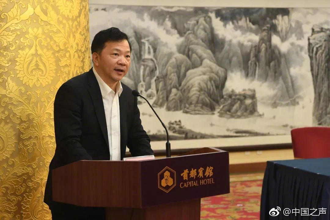 A construction project to build a new elementary school is ahead of schedule