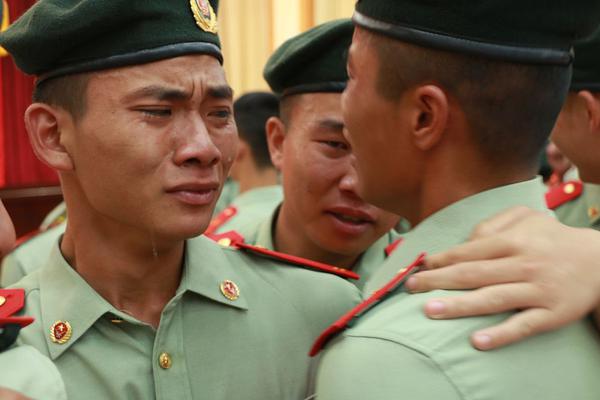 A major car manufacturer revealed its first fully electric SUV model