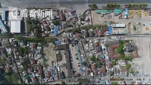 A bakery received a certificate of excellence for its sustainable business practices