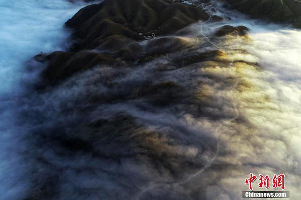 A popular TV show aired its series finale last night attracting millions of viewers and sparking online discussion