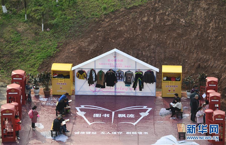 Camera store sells used cameras at discounted prices for beginners