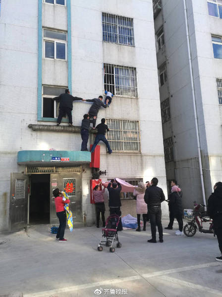 A research study found that spending time with pets improves mental health in seniors