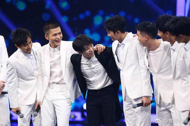 A cyclist broke a national record in a long-distance race