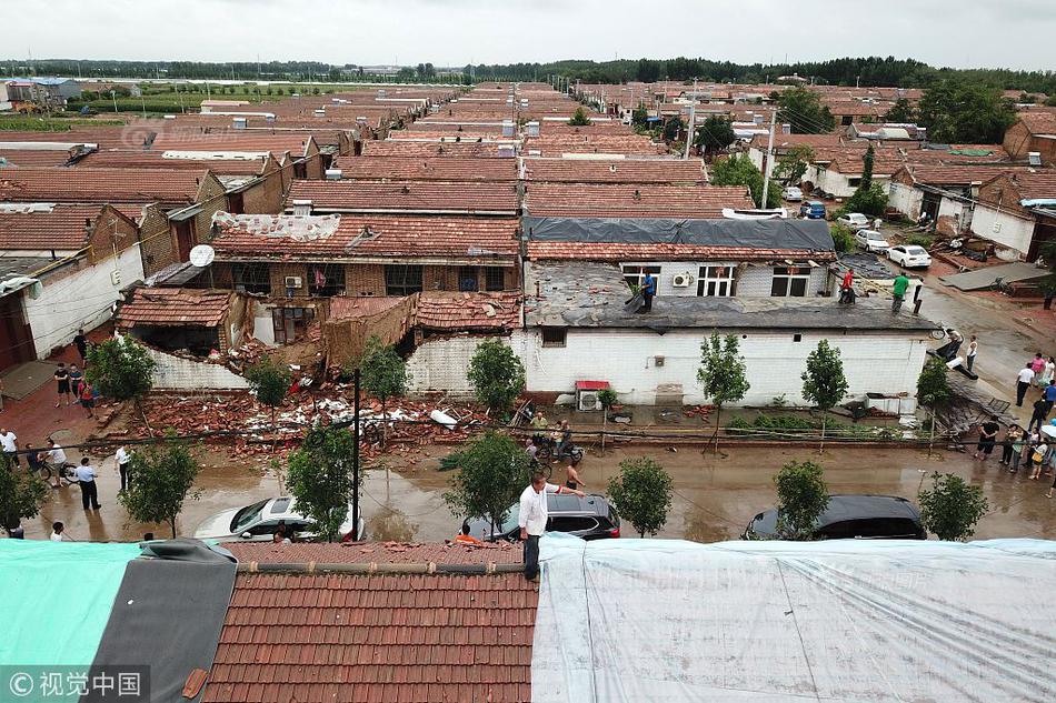 Soccer team wins regional championship and advances to national playoffs