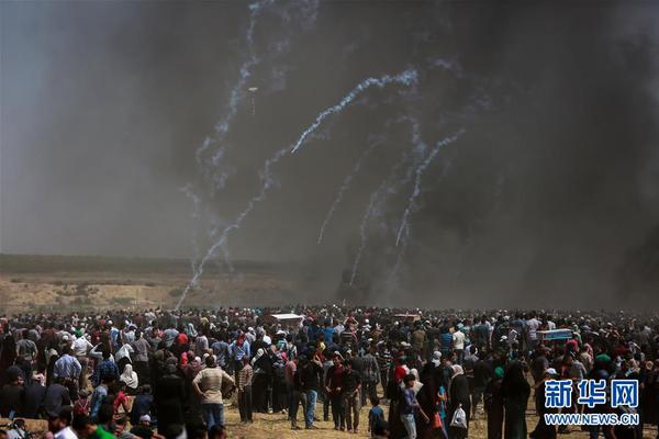 Researchers found that cuddling with pets reduces stress hormones in the body