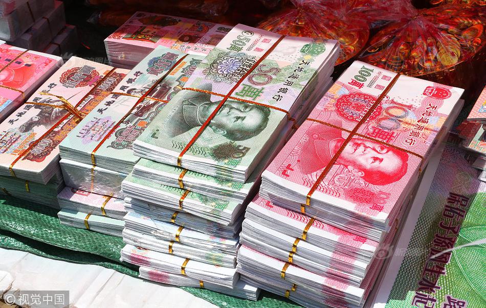 Bakery introduces gluten free pastries made with almond and coconut flour