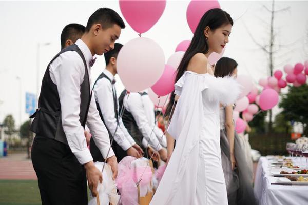 A hotel chain announced it will install electric vehicle charging stations at all locations