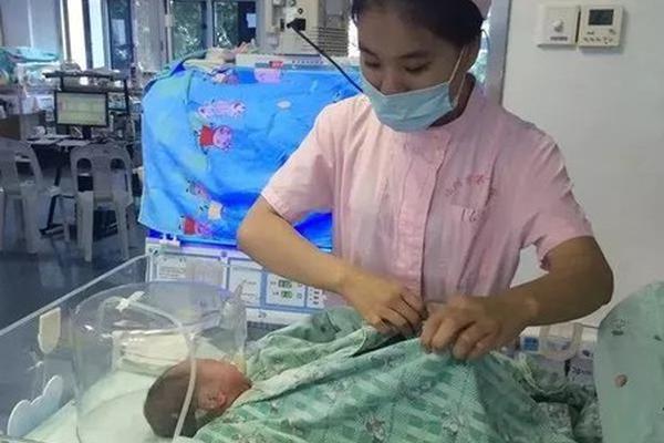 The government launched a campaign to encourage citizens to recycle more plastic and paper